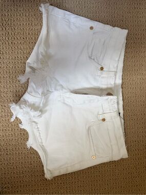 Blank NYC White Distressed Frayed Hem Denim Shorts